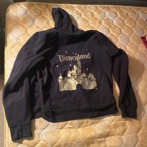 Disneyland sweatshirt. Woman’s XL